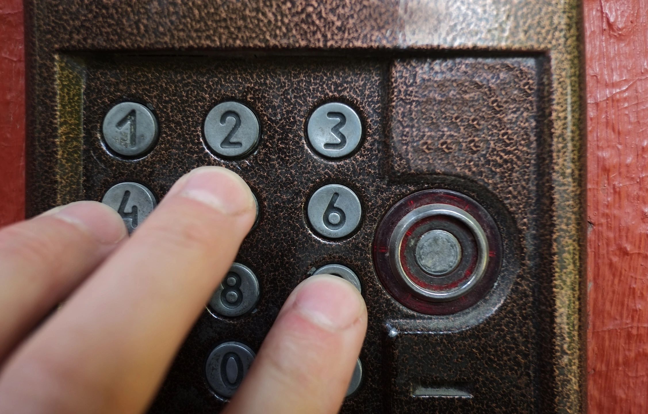10 Cybersecurity Rules Everyone Should Follow (But Most People Ignore)